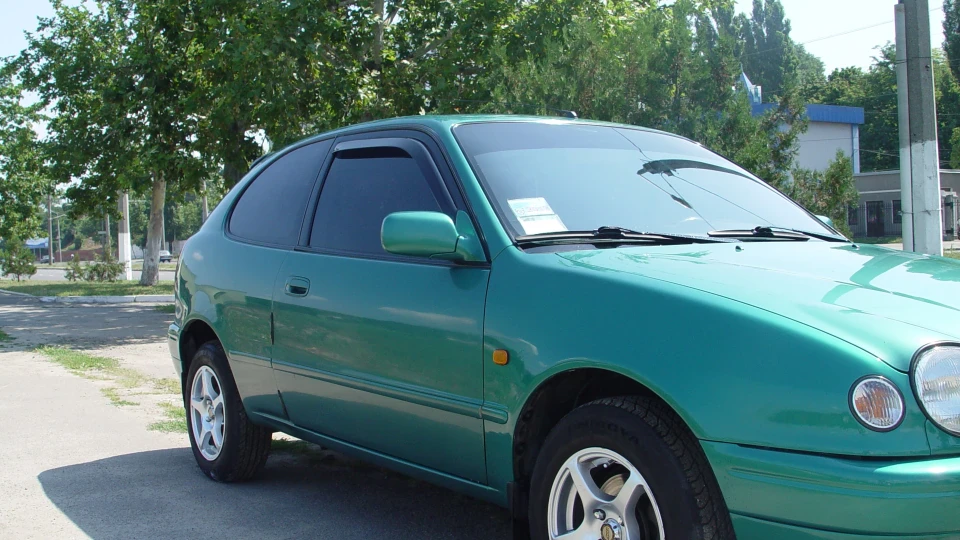 Toyota Corolla РОБОЧИЙ КОНЬК 3