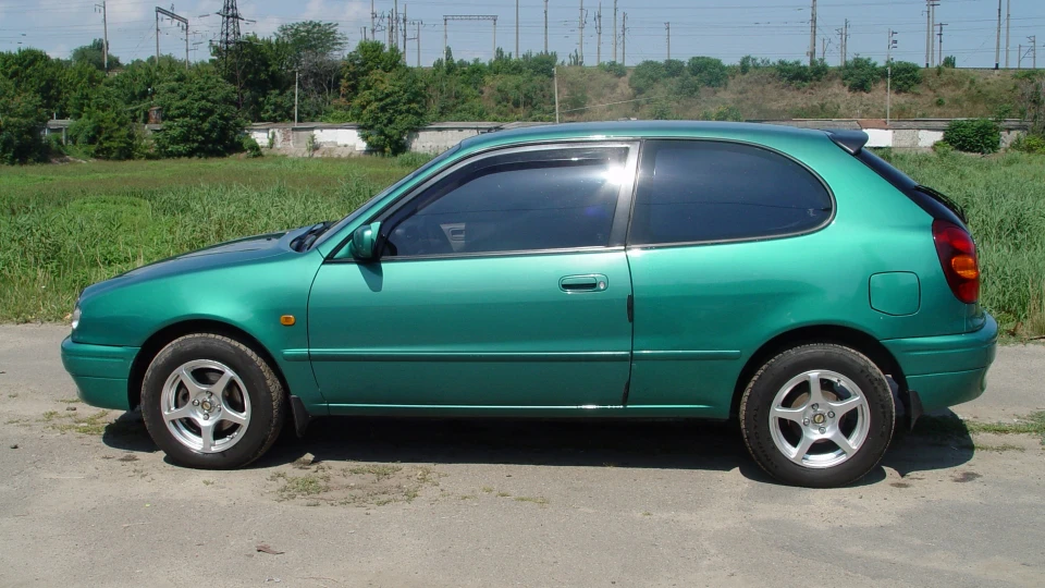 Toyota Corolla РОБОЧИЙ КОНЬК 4