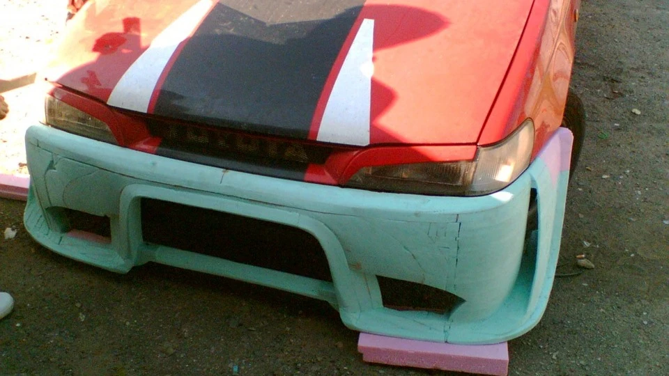 Toyota Corolla Red style 3