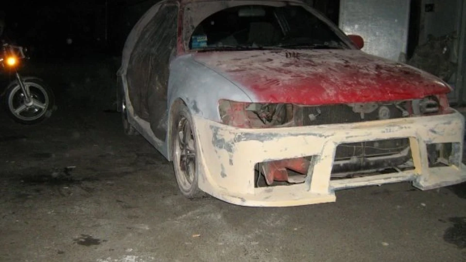 Toyota Corolla Red style 4