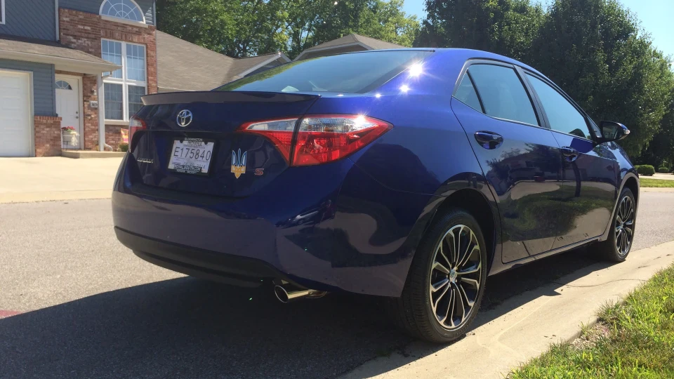 Toyota Corolla S Plus 4