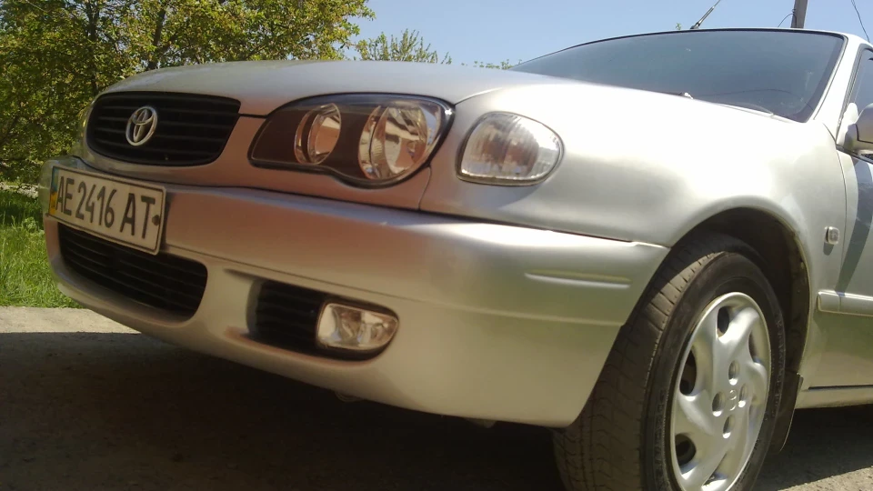 Toyota Corolla Сірий металік, 1.6 16кл. 5