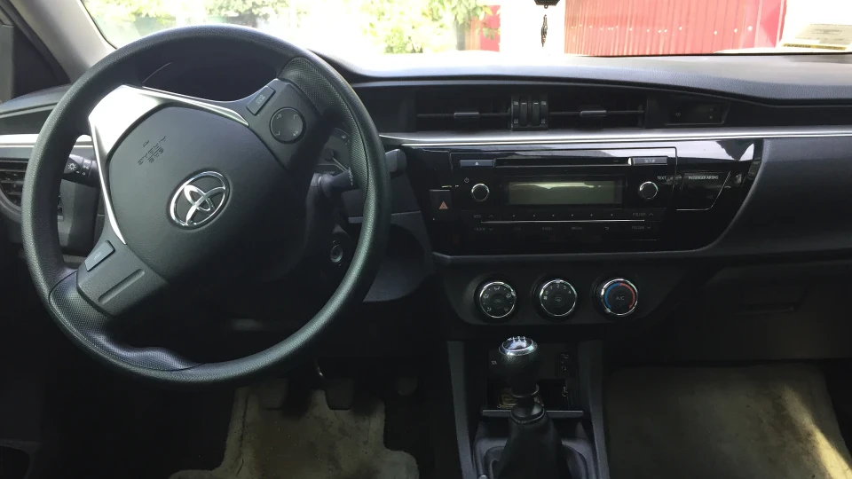 Toyota Corolla Silver 1.3 4