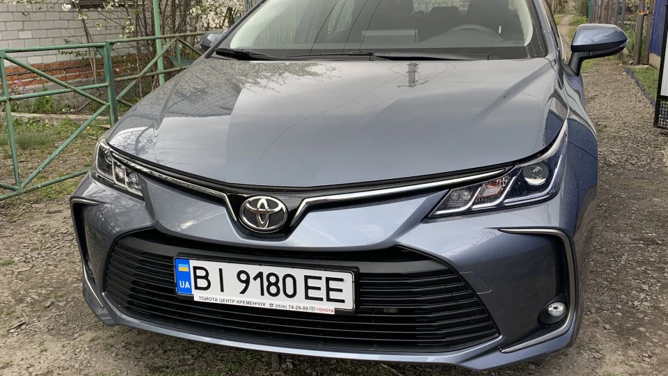 Toyota Corolla SKY 4