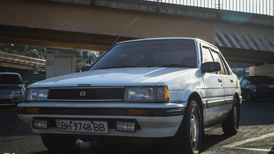 Toyota Corolla суперська модель, 1.5 мало 4