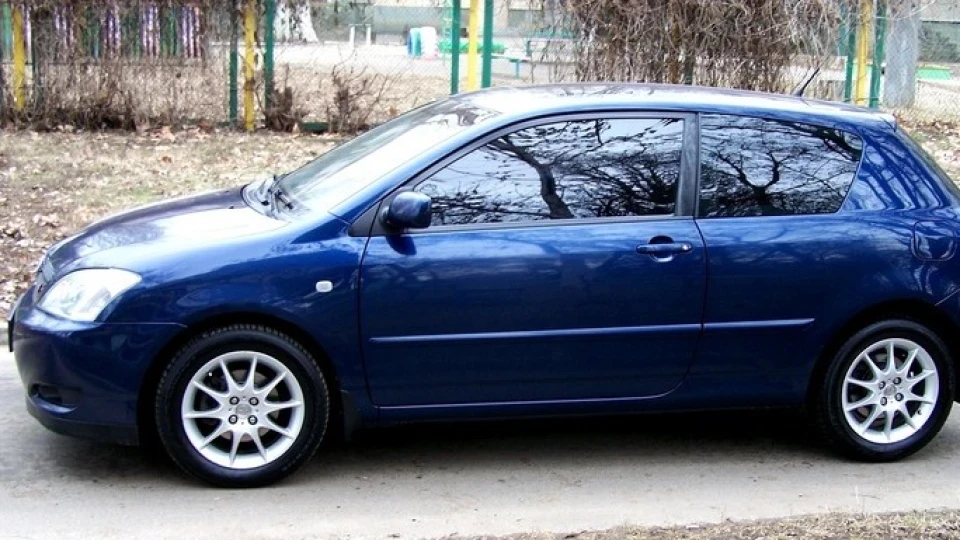 Toyota Corolla T-Sportушка) 3