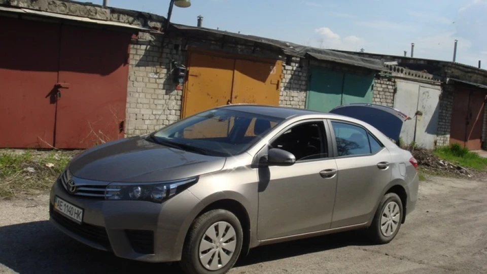 Toyota Corolla Усміхнена красуня) 4