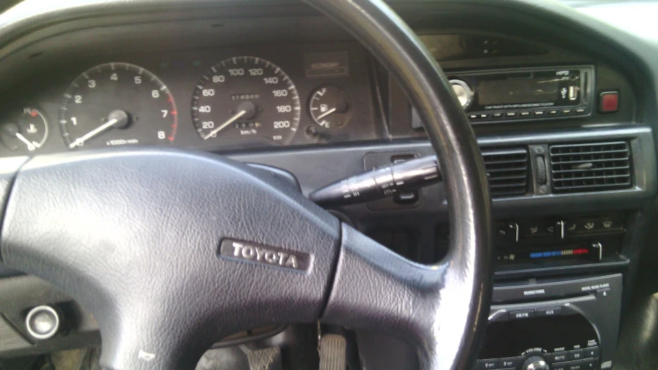 Toyota Corolla вагон EE90 1.3 2