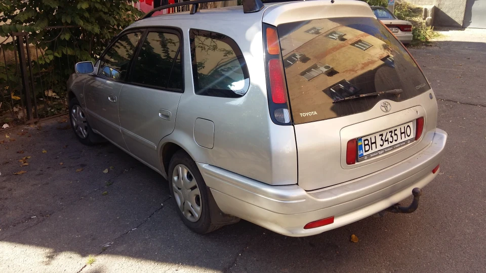 Toyota Corolla Wagon 2