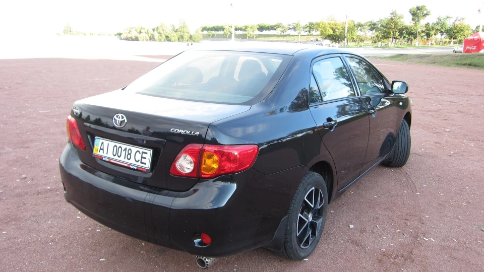 Toyota Corolla ЗЛЮСЯ 3