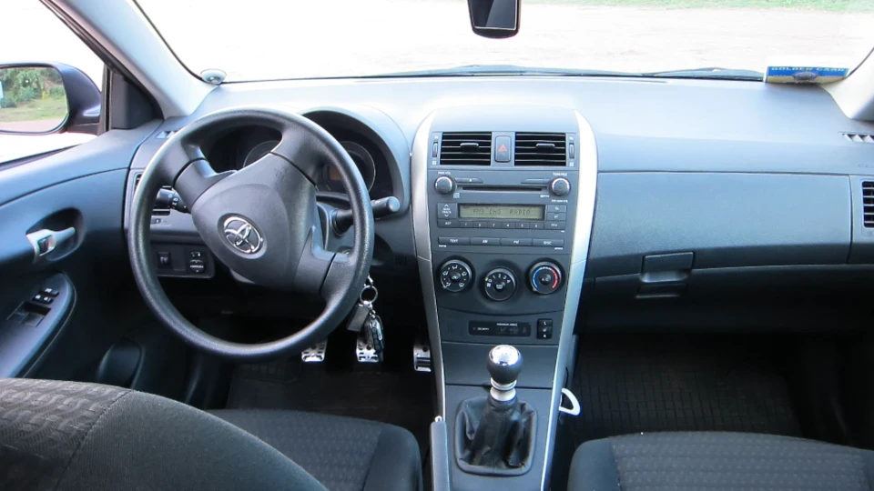 Toyota Corolla ЗЛЮСЯ 4