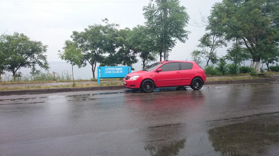 Toyota Corolla ZZ 5