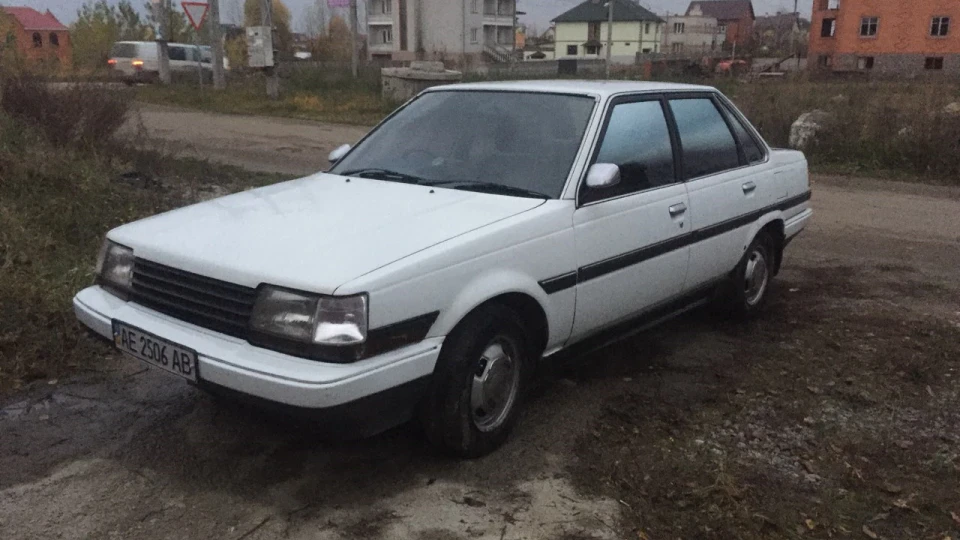Toyota Corona 1.8 1s ilu біла корона