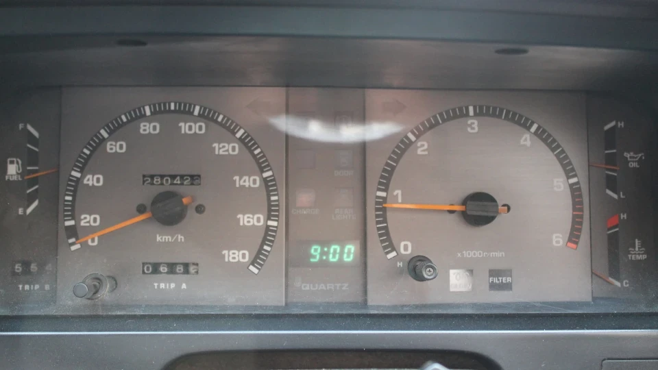 Toyota Corona Японія 5