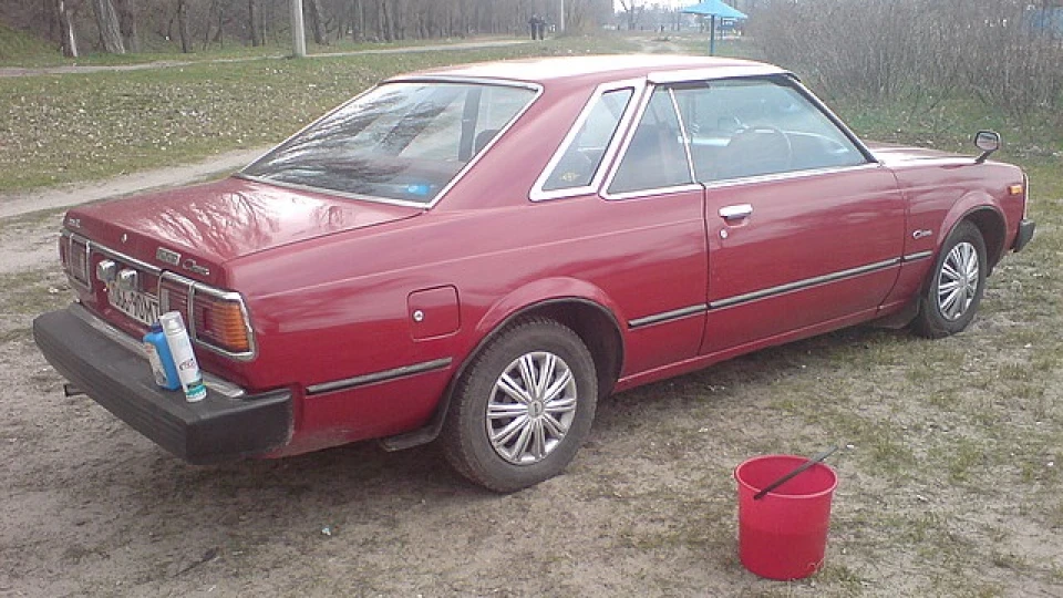 Toyota Corona T131 Coupe 2