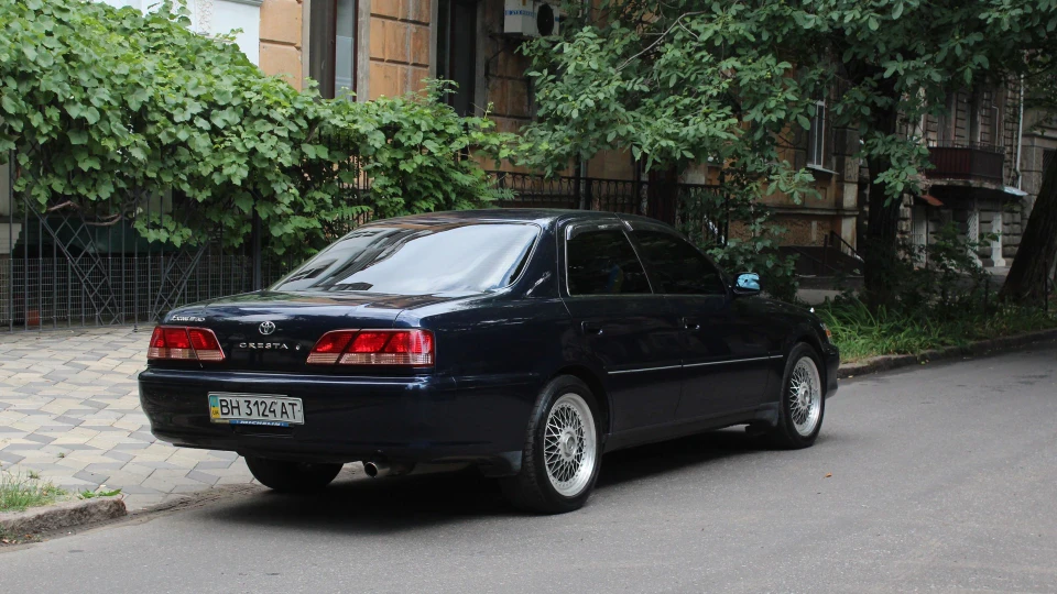 Toyota Cresta