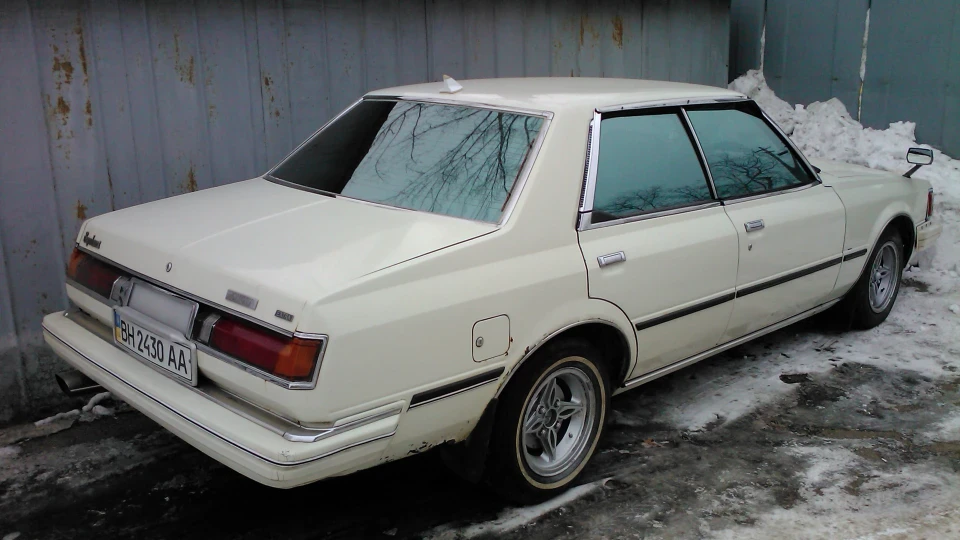 Toyota Cresta 2