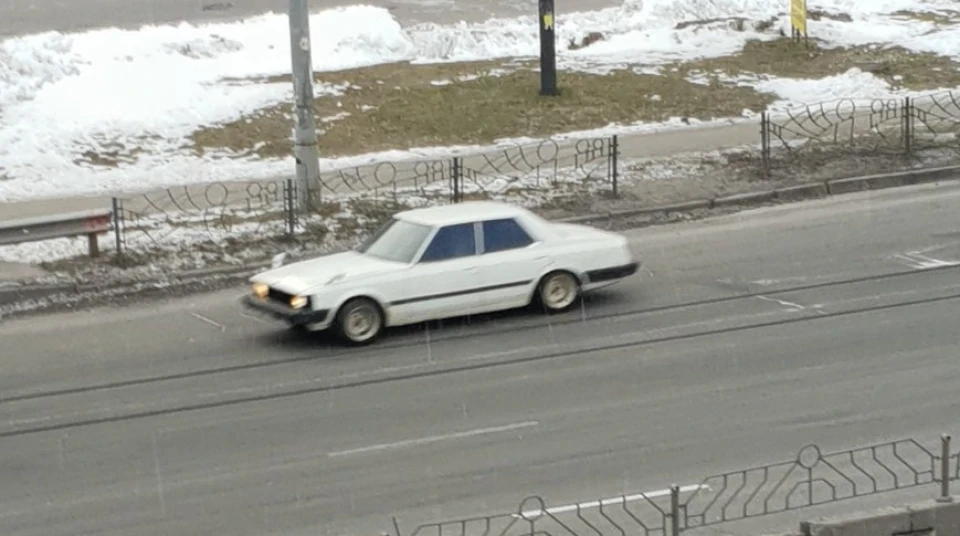 Toyota Cresta 7M-GE "Georgina" 2