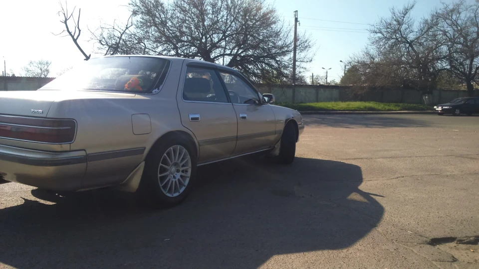 Toyota Cresta АКА Шустрий Самурай )
