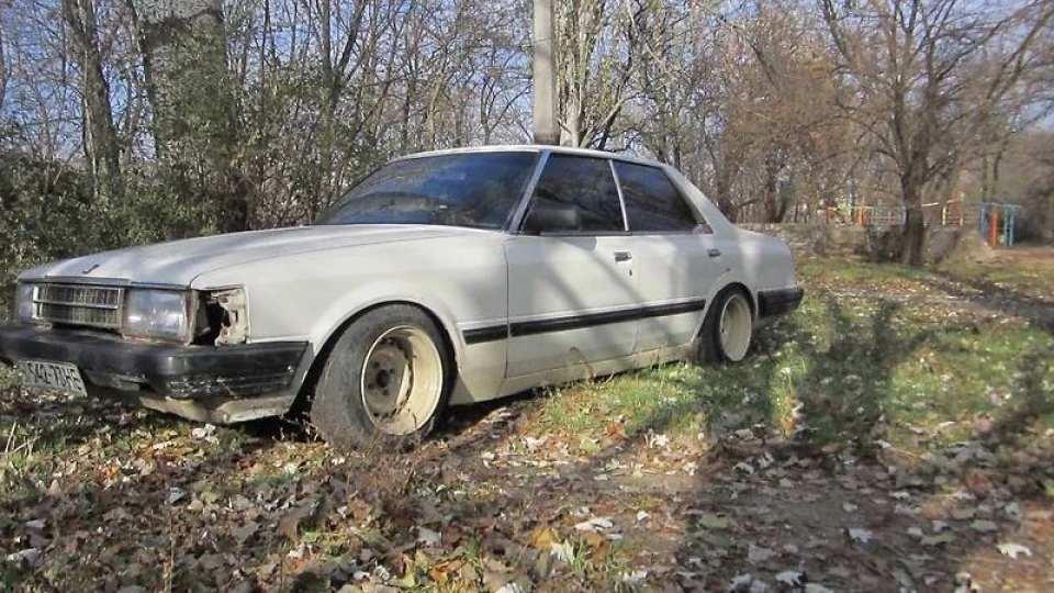 Toyota Cresta Іде відновлення 3