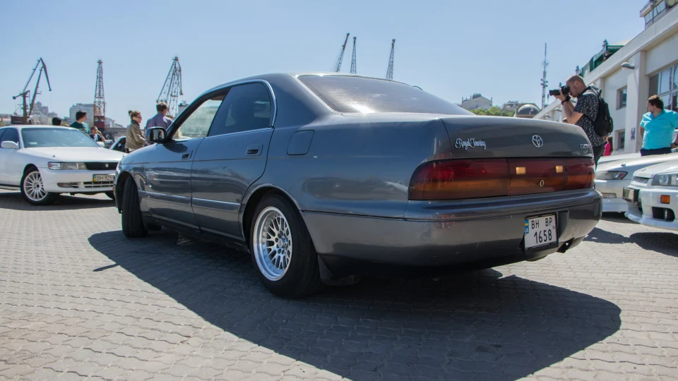 Toyota Crown 2