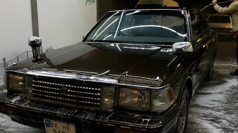 Toyota Crown 2
