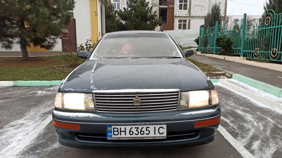 Toyota Crown 5