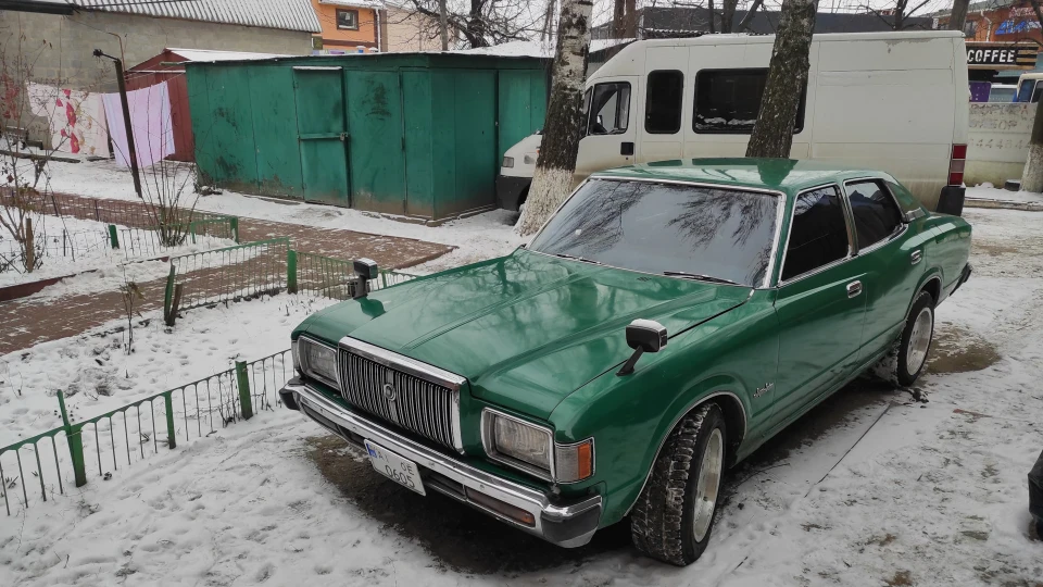 Toyota Crown 2