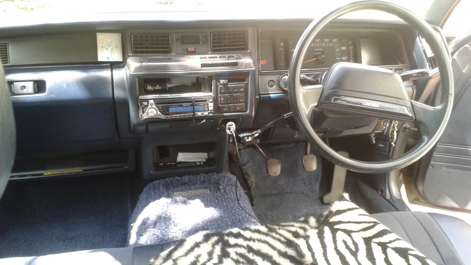 Toyota Crown 4
