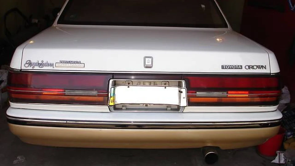 Toyota Crown 2.0 Royal Saloon SC 2