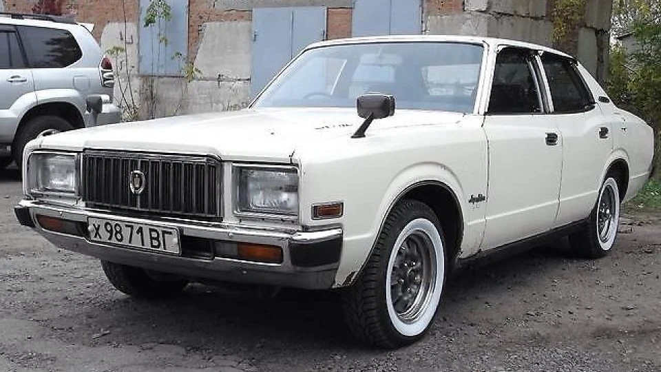 Toyota Crown MS105 Рідкісний Вид 3