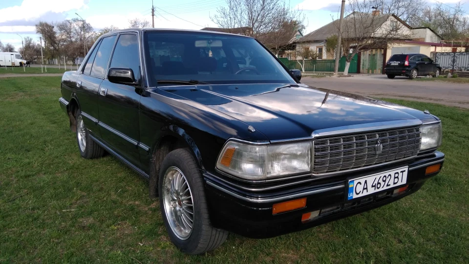 Toyota Crown MS132 Арабка 2