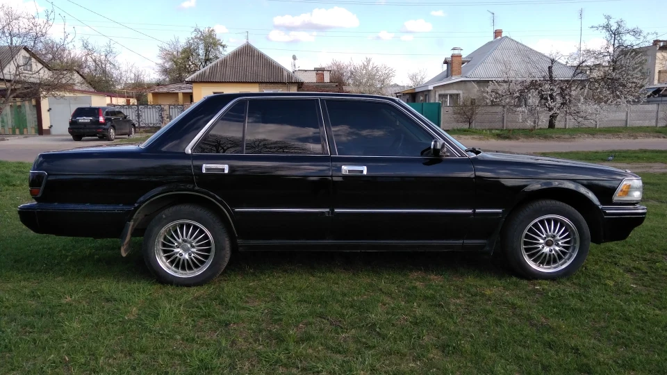 Toyota Crown MS132 Арабка 3