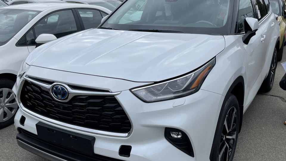 Toyota Highlander 3