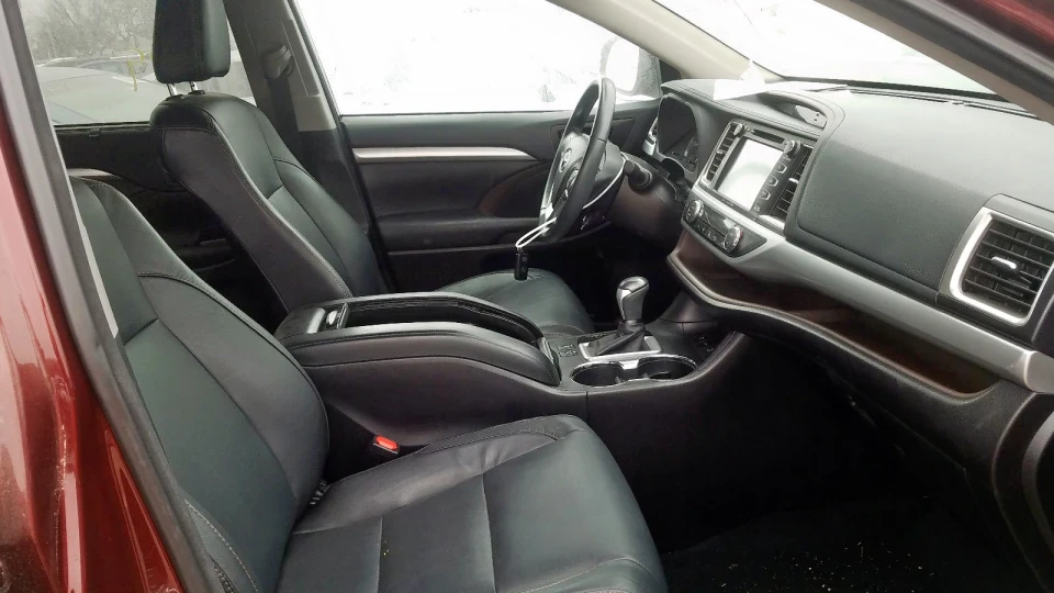 Toyota Highlander 2