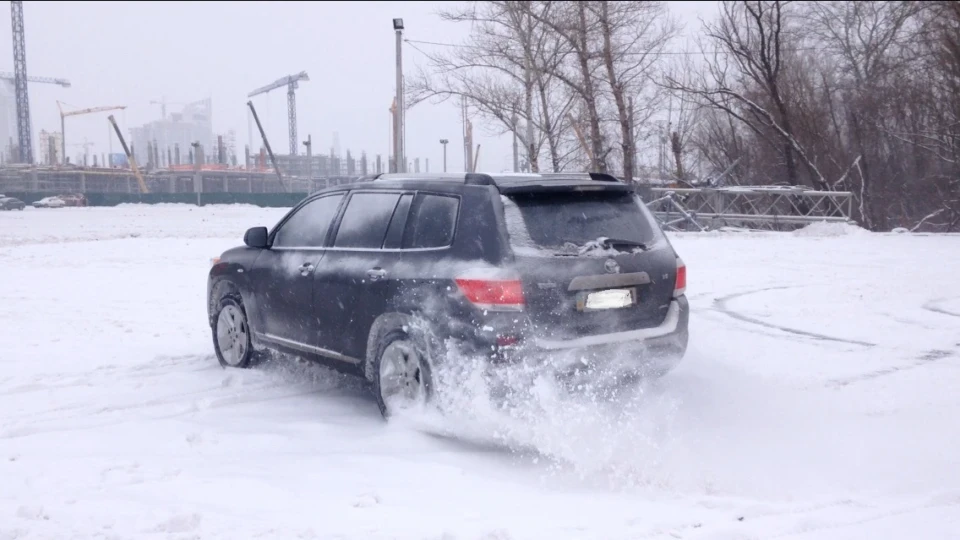 Toyota Highlander 3
