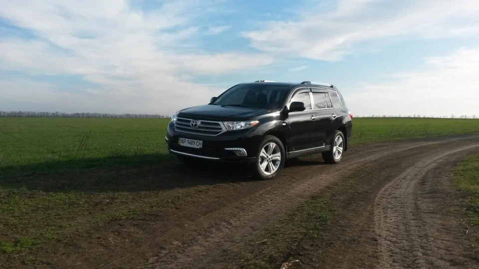 Toyota Highlander 3