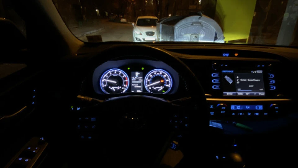 Toyota Highlander Панорама 3
