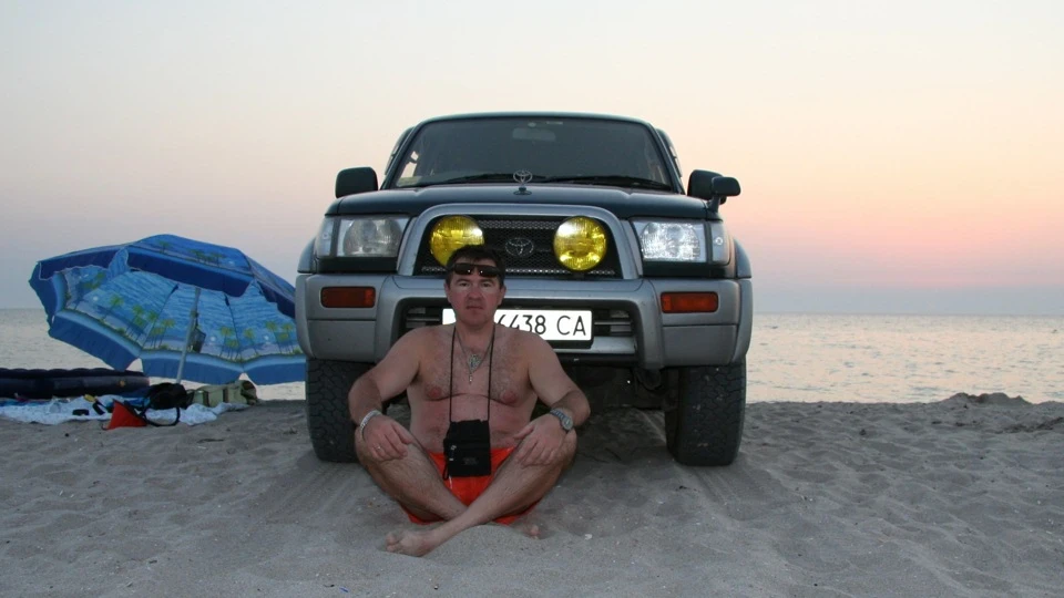 Toyota Hilux Surf 4