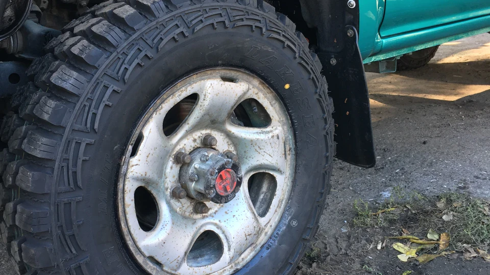 Toyota Hilux 2L-T ЧАРЛИК 2