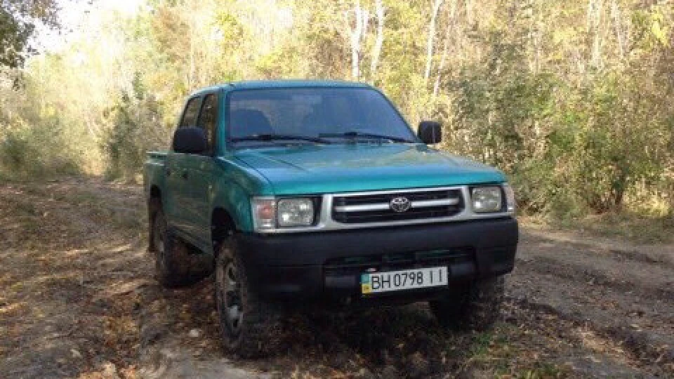 Toyota Hilux 2L-T ЧАРЛИК 3