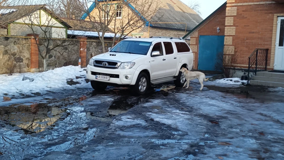 Toyota Hilux Білий Слон 3,0 TD АКПП 3