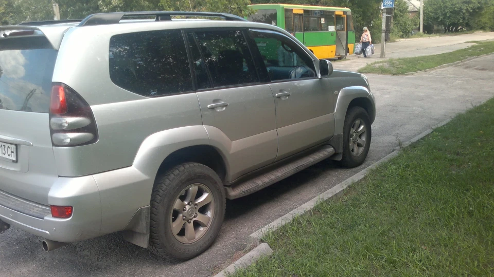 Toyota Land Cruiser Prado 3