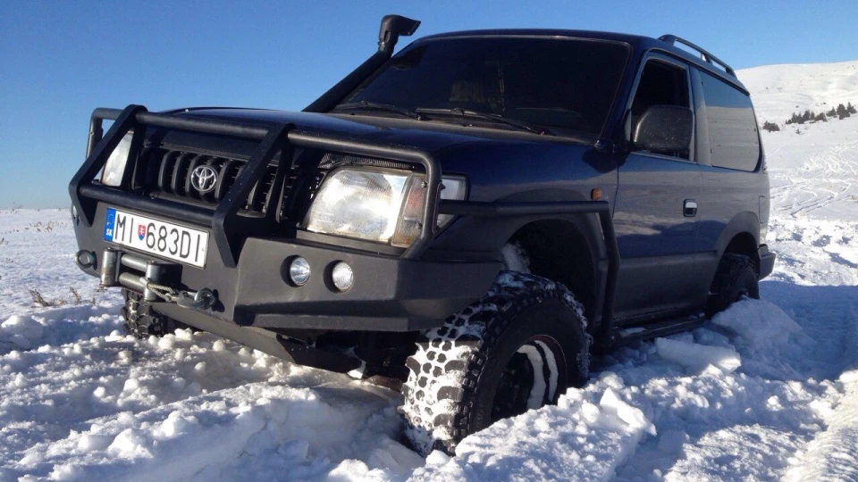 Toyota Land Cruiser Prado 4