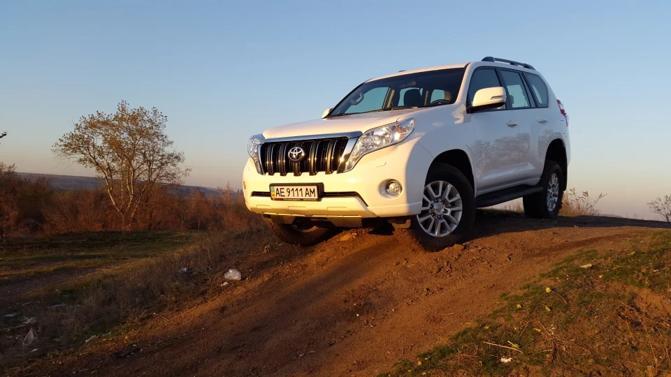 Toyota Land Cruiser Prado 5