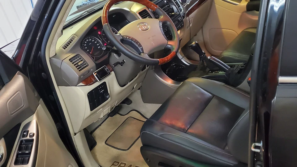 Toyota Land Cruiser Prado 5