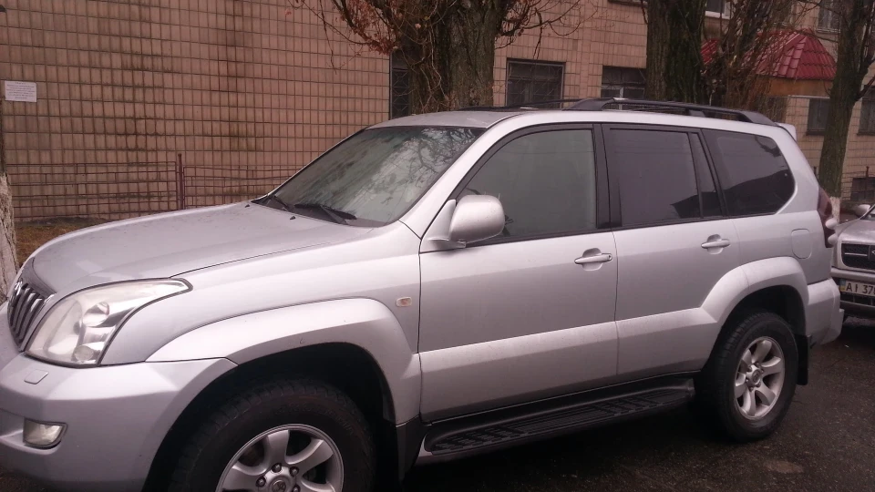 Toyota Land Cruiser Prado 4