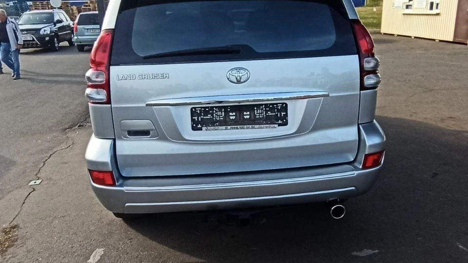 Toyota Land Cruiser Prado 2