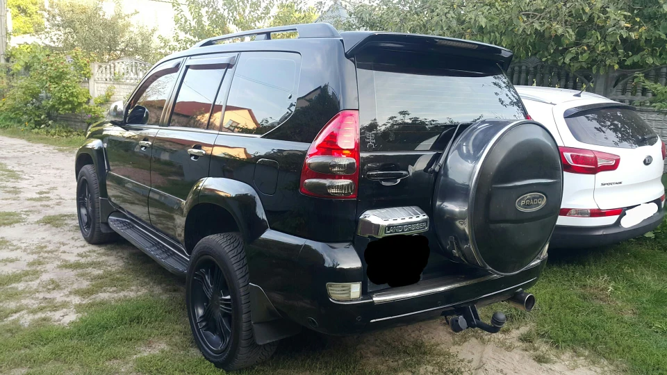 Toyota Land Cruiser Prado 4