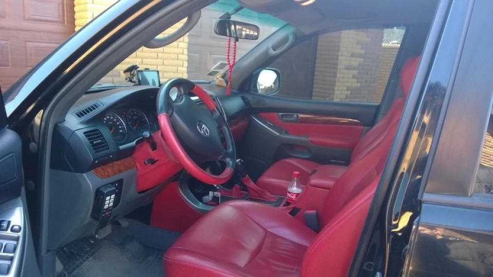 Toyota Land Cruiser Prado 5
